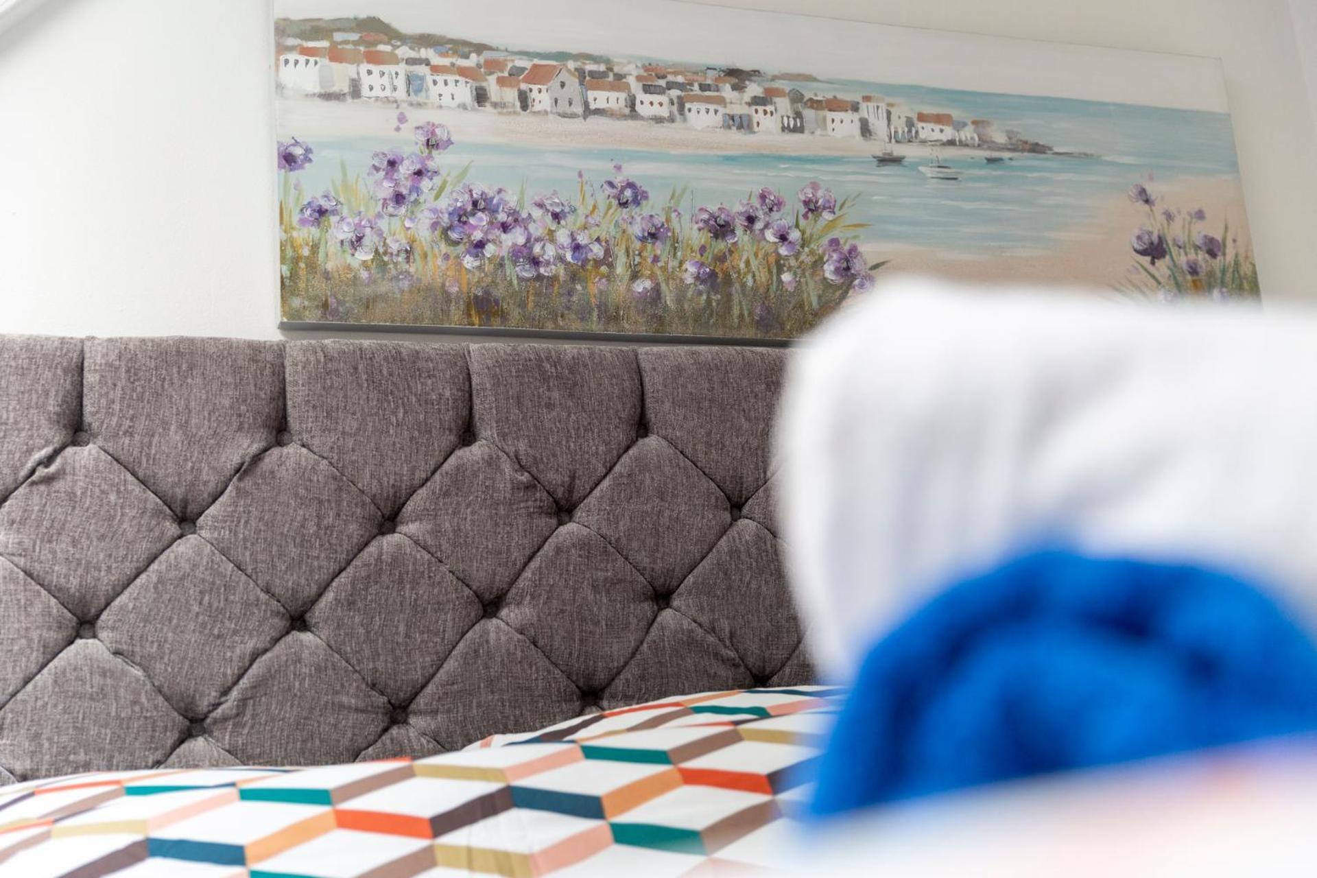 Palace Surf Lodge New Quay Екстериор снимка