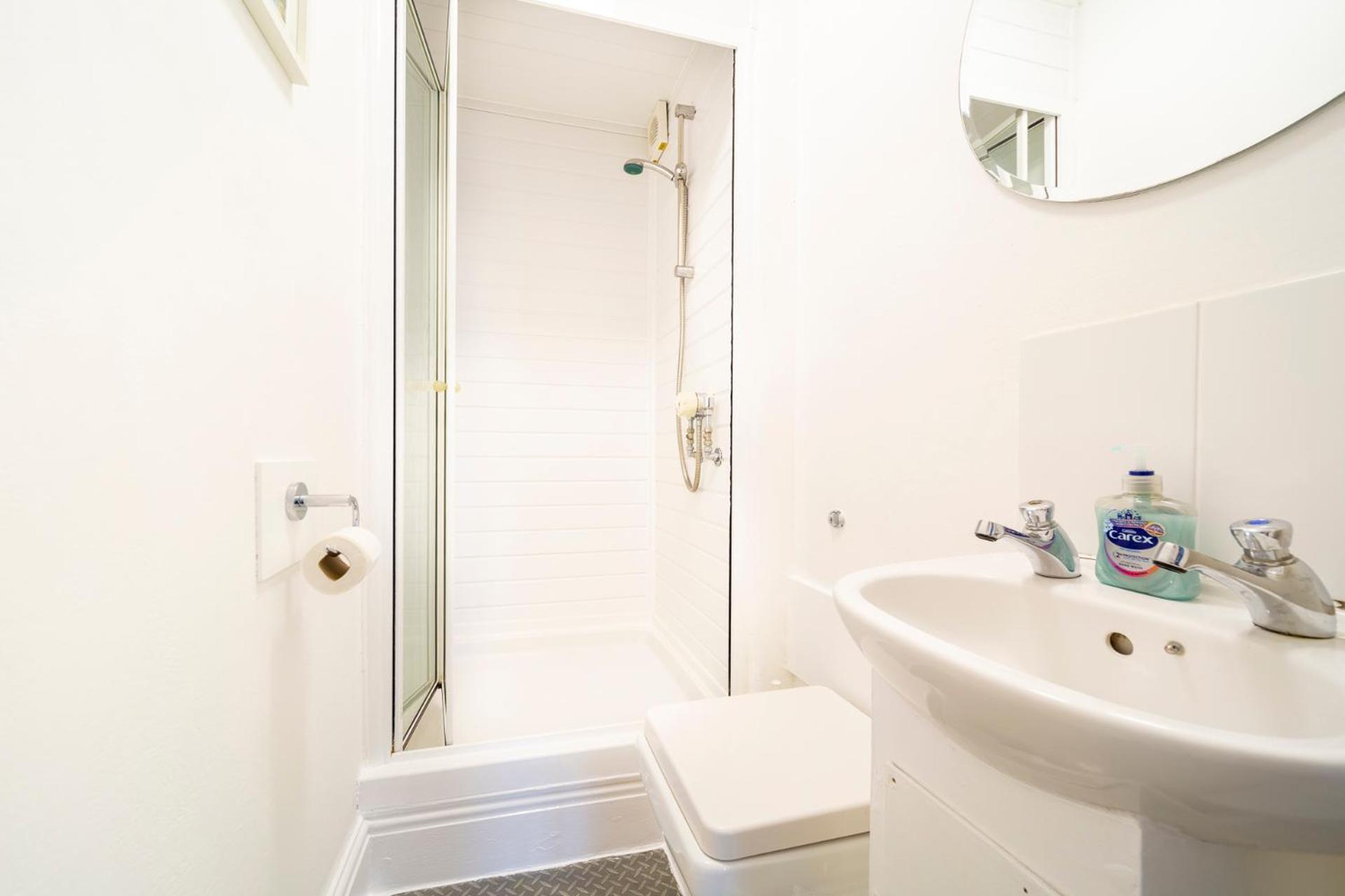 Palace Surf Lodge New Quay Екстериор снимка